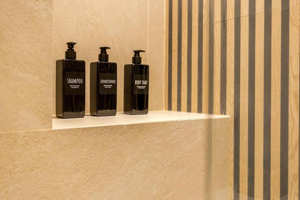 דירות פריז Luxurious 3 Min Walk From Eiffel Tower מראה חיצוני תמונה